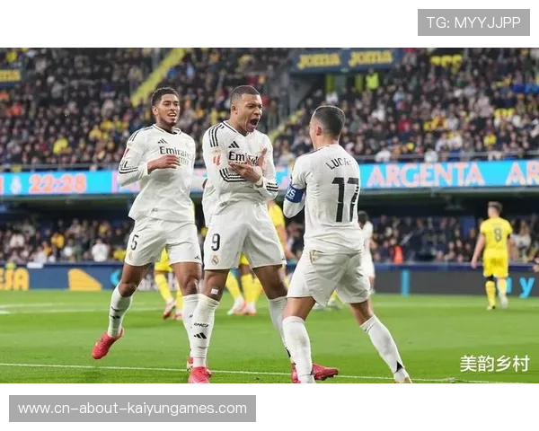 法甲焦点战巴黎再度获胜,姆巴佩梅开二度,【体育晚报】姆巴佩亲承留守巴黎 夺冠夜法国骚乱频发